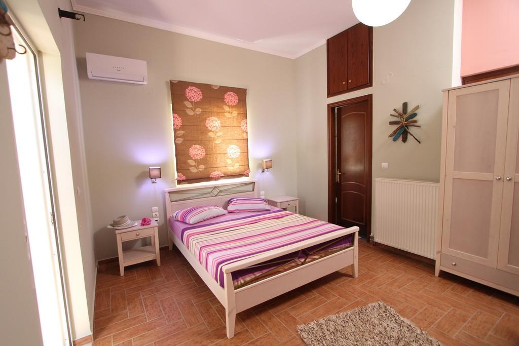 Naya Apartamento Kíssamos Quarto foto